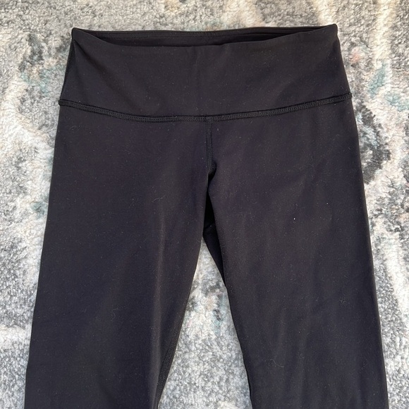 Lululemon crop leggings - Picture 2 of 9